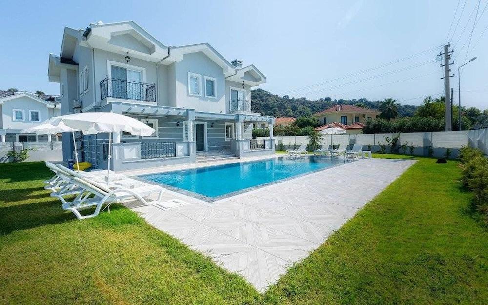 CAPTIVATING 6-BED VILLA HANIMELI DALYAN — DALYAN — фотография отеля №13