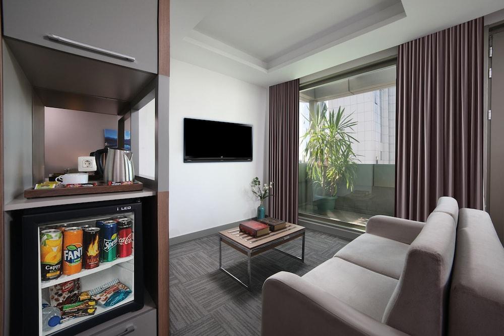 PLUS HOTEL BOSTANCI ATASEHIR — ISTANBUL — фотография отеля №15