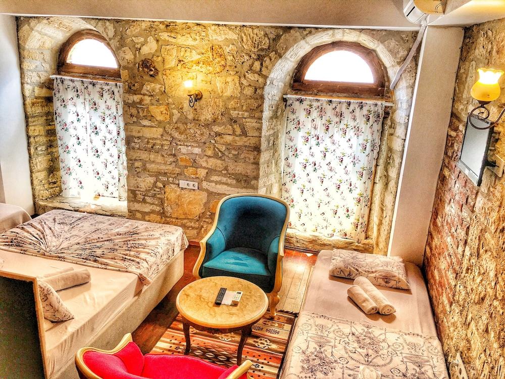 PARMIS BOUTIQUE HOUSE — CESME — fotografie hotel nr. 34