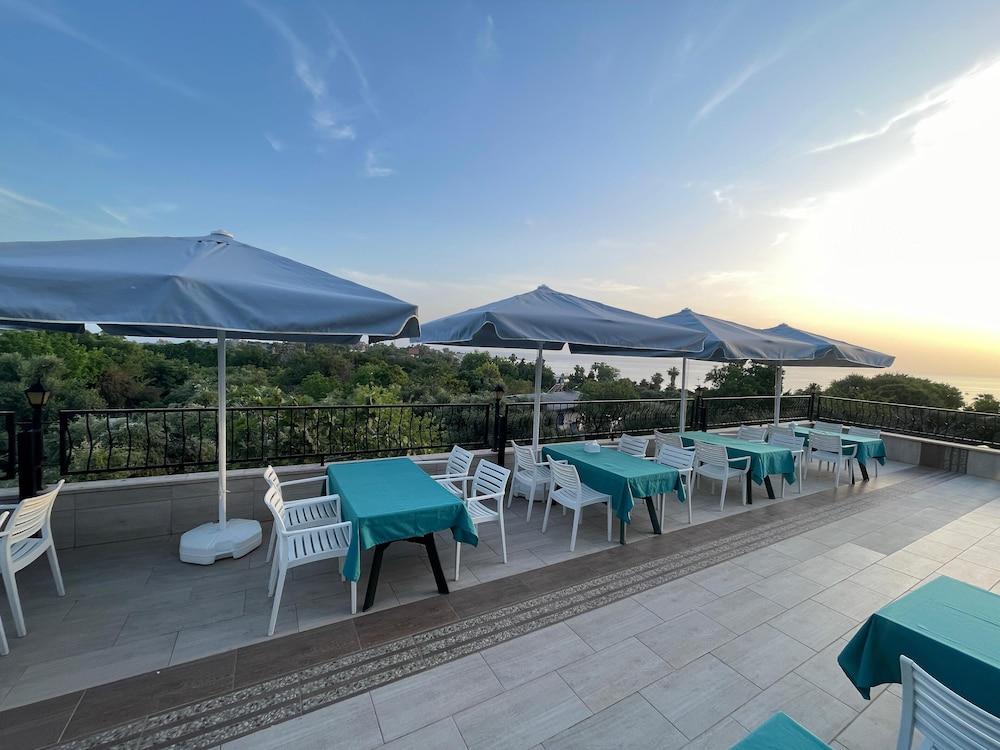 BEACHWAY HOTEL — SIDE — фотография отеля №26