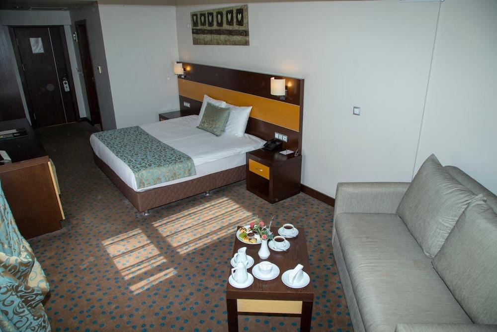 MOM — IZMIR — fotografie hotel nr. 8