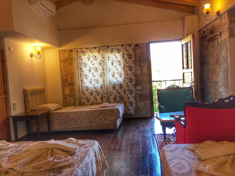 PARMIS BOUTIQUE HOUSE — CESME — fotografie hotel nr. 9