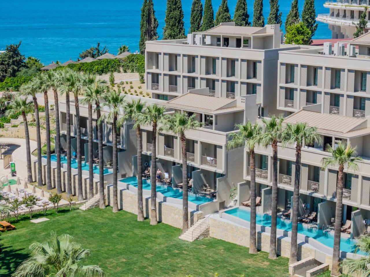 MELAS HOLIDAY VILLAGE — SIDE
