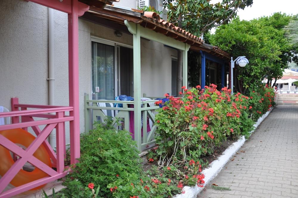 PIGALE BEACH RESORT — KUSADASI — фотография отеля №9