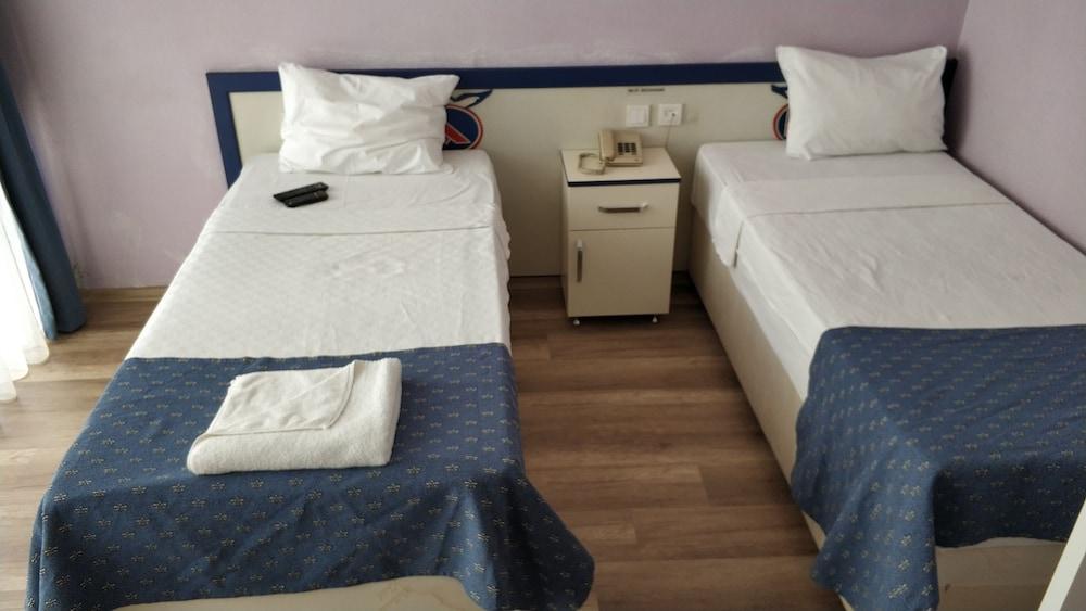 AKKUS — ISTANBUL — fotografie hotel nr. 11