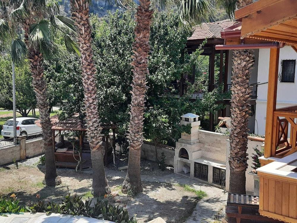 STUNNING 10 BEDROOM VILLA IN DALYAN — DALYAN — фотография отеля №19