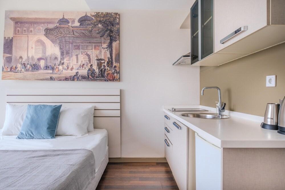 MODERN RESIDENCE STUDIO FLAT W BALCONY IN BAGCILAR — ISTANBUL — fotografie hotel nr. 7