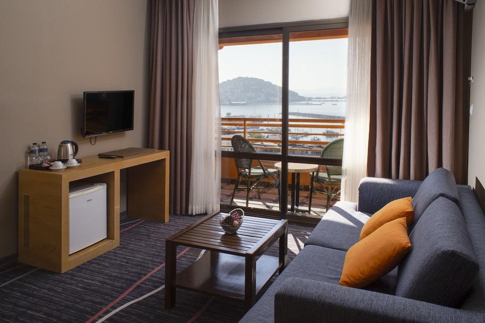 SUHAN SEAPORT HOTEL — KUSADASI — fotografie hotel nr. 6