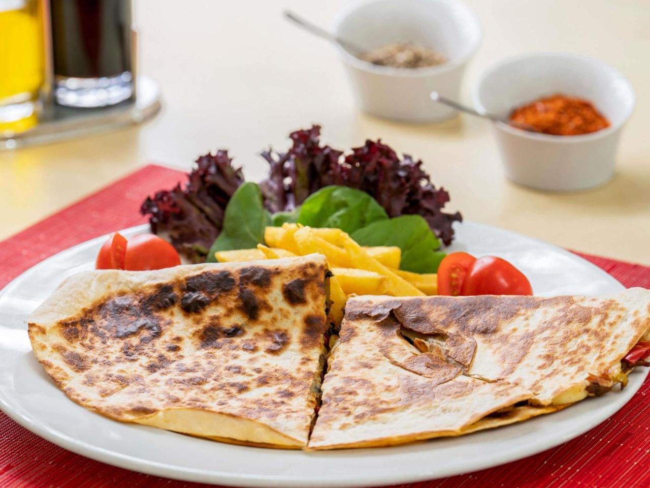 IBIS IZMIR ALSANCAK OTELI — IZMIR — фотография отеля №13