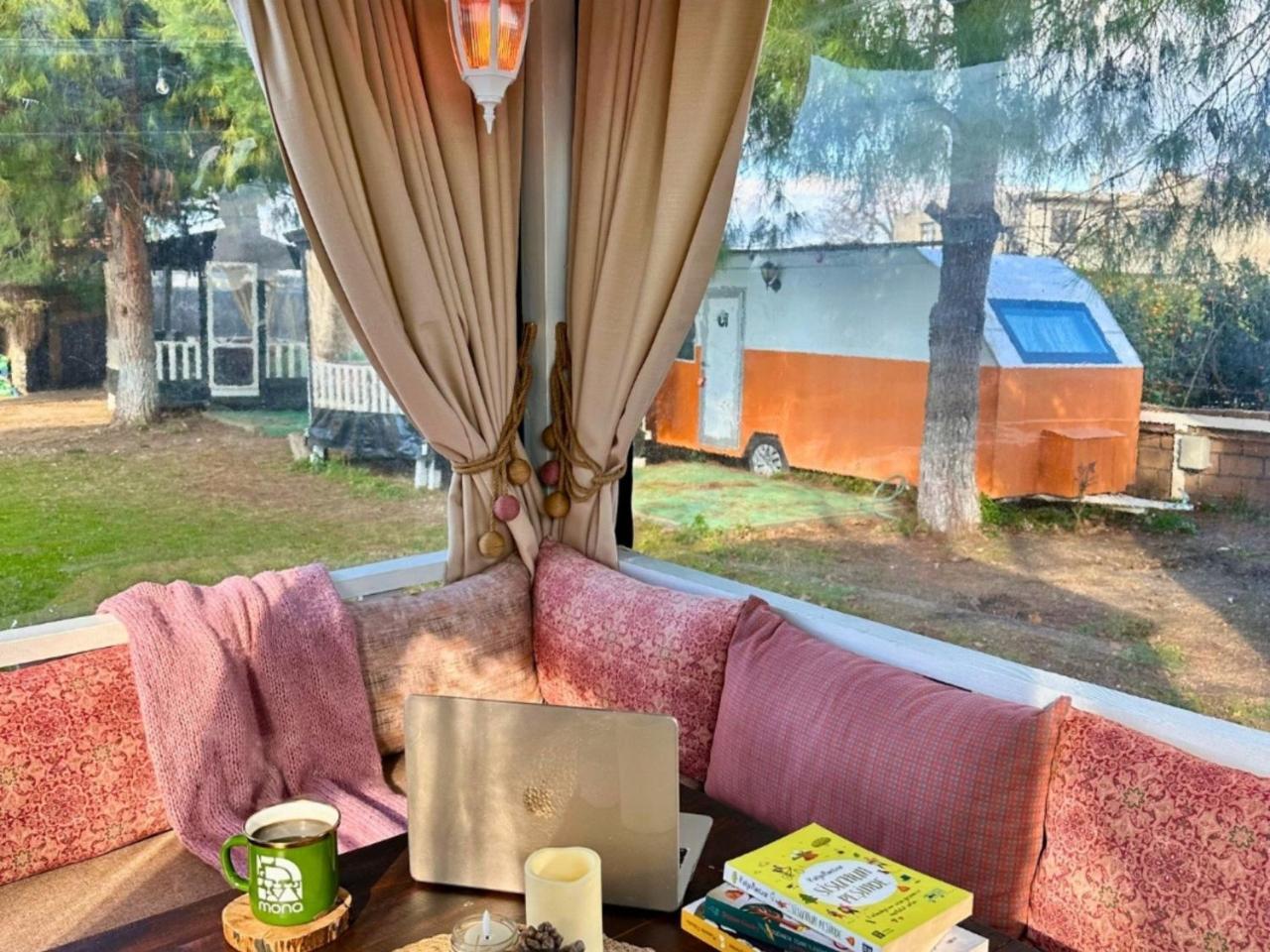 MONA GLAMPING CARAVAN SUITES — SEFERIHISAR — фотография отеля №32