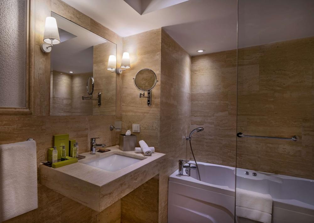 DOUBLETREE BY HILTON BODRUM MARINA VISTA — BODRUM — фотография отеля №26