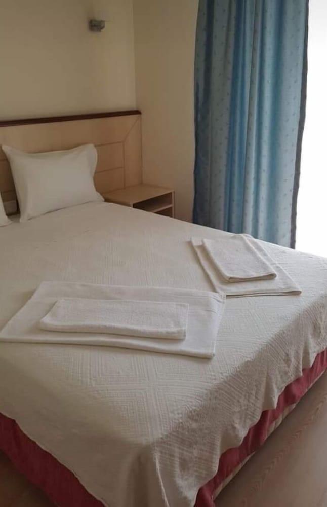 AYHAN OTEL — CESME — фотография отеля №11