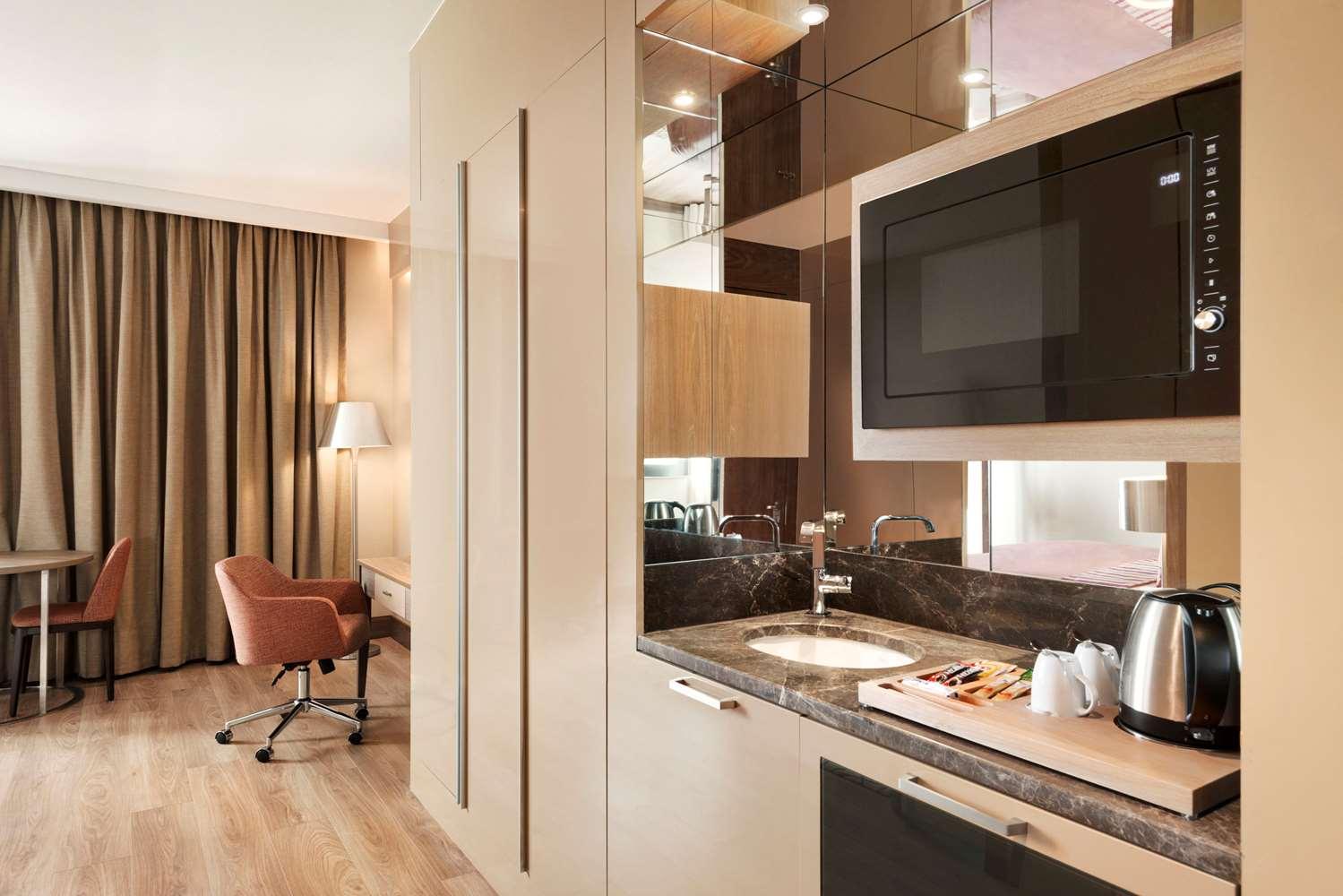 HAWTHORN SUITES BY WYNDHAM ISTANBUL AIRPORT — ISTANBUL — фотография отеля №31