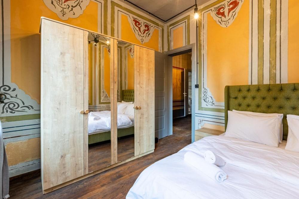 MISSAFIR HISTORICAL FLAT WITH HAMMAM NEAR TAKSIM — ISTANBUL — фотография отеля №14