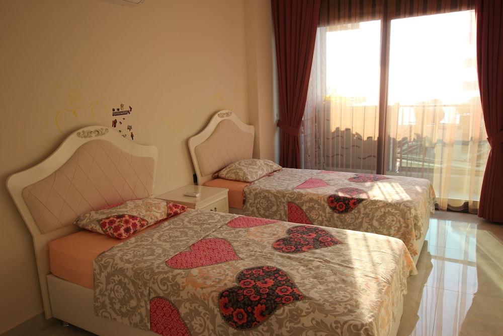 KONAK TOWER — MAHMUTLAR — fotografie hotel nr. 6