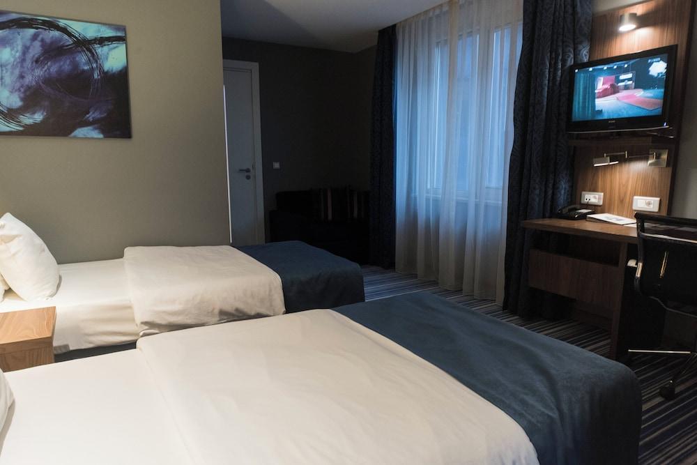 HOLIDAY INN EXPRESS ISTANBUL - ALTUNIZADE — ISTANBUL — fotografie hotel nr. 11