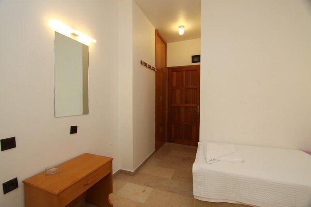 KOZ EREN HOTEL — CESME — фотография отеля №8