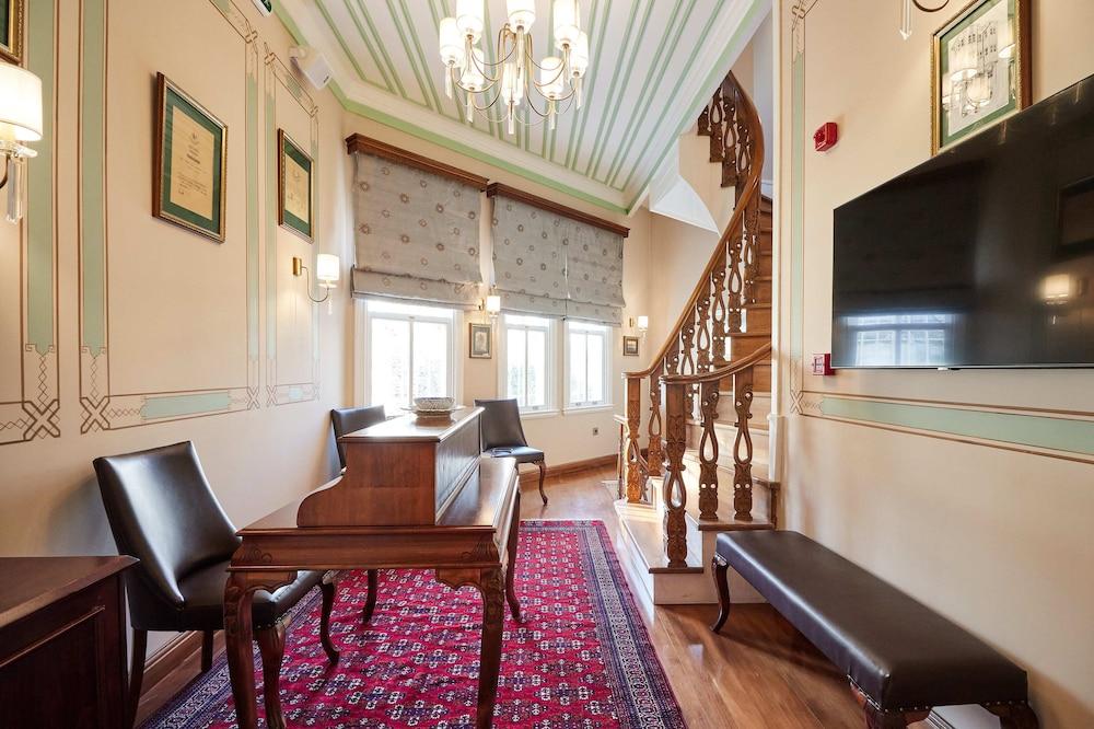 WHITE PALACE OLD CITY BOUTIQUE HOTEL (ADULTS ONLY) — ISTANBUL — фотография отеля №2
