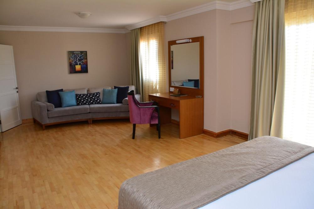 PINE VILLAS & APARTMENTS KUSADASI — KUSADASI — fotografie hotel nr. 13