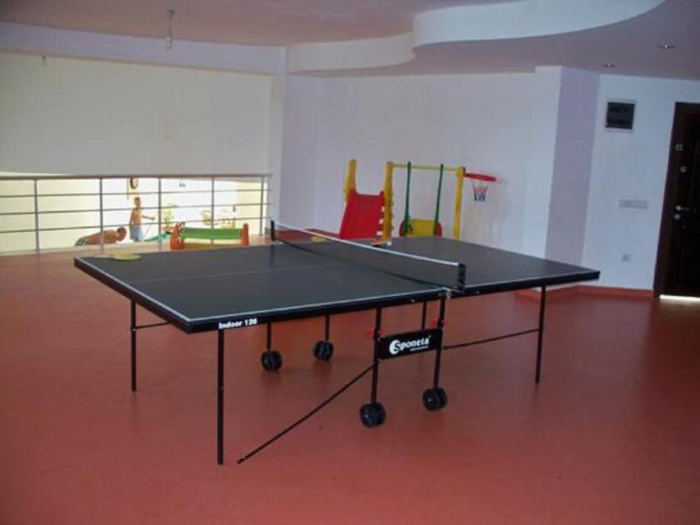 SPACIOUS 2 BED 2 BATH HOME IN ONE OF SIDES MOST POPULAR COMMUNITIES — SIDE — фотография отеля №25