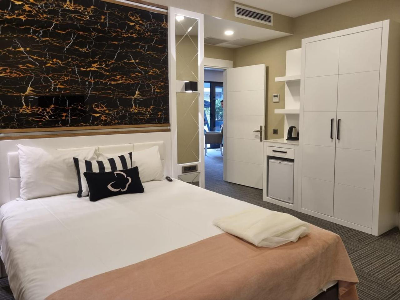 MIA BERRE — ISTANBUL — fotografie hotel nr. 17