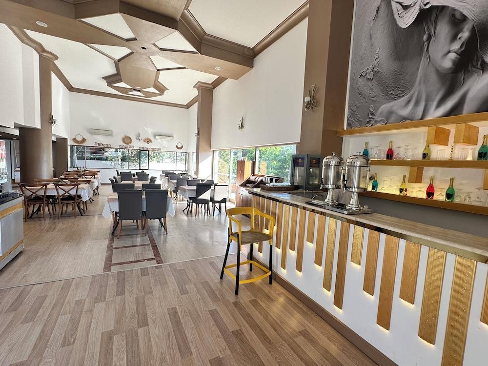 SILVER TOWER RESIDENCE FAMILY SUITES — KUSADASI — fotografie hotel nr. 30