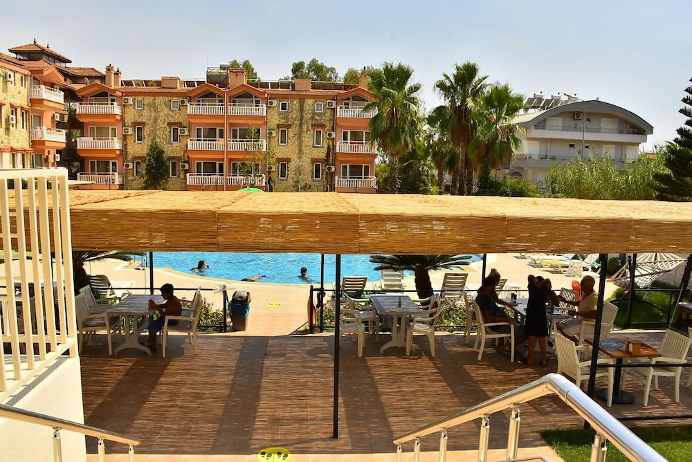 NORA SUIT HOTEL — SIDE — фотография отеля №19