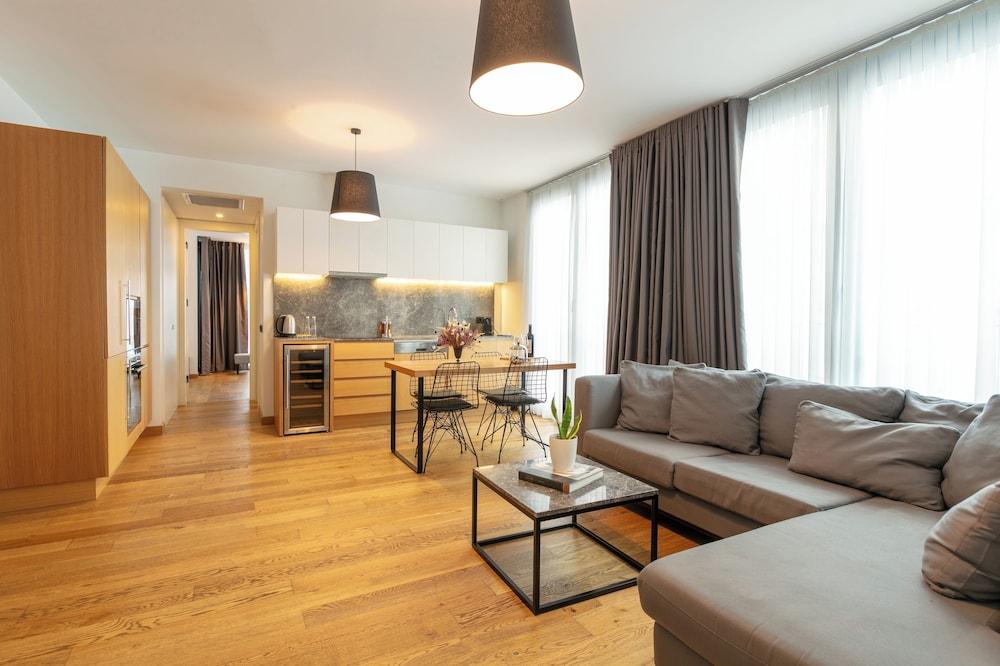 ANDO LIVING - TAKSIM GUMUSSUYU TOWNHOUSE — ISTANBUL — фотография отеля №14
