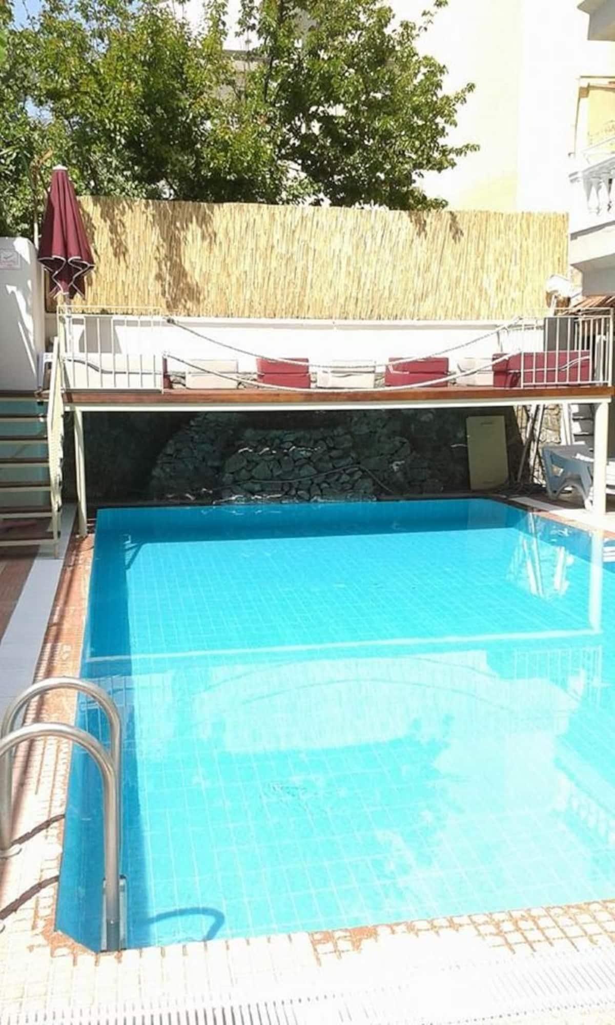 SUNRISE APART — MARMARIS