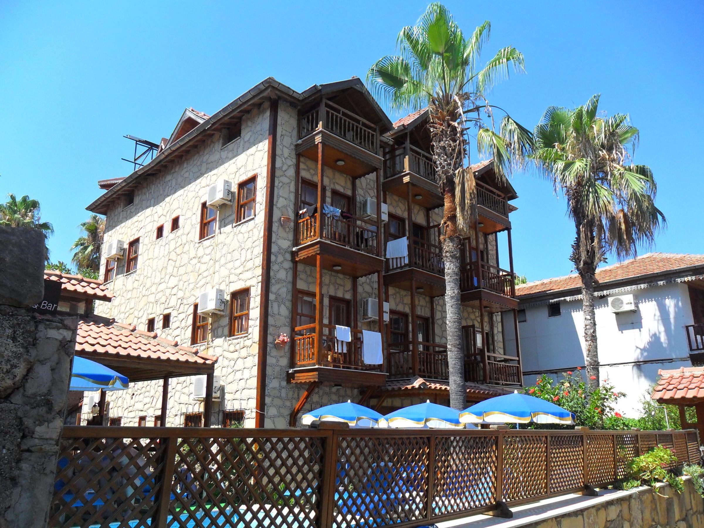 TUANA HOTEL — SIDE — фотография отеля №2
