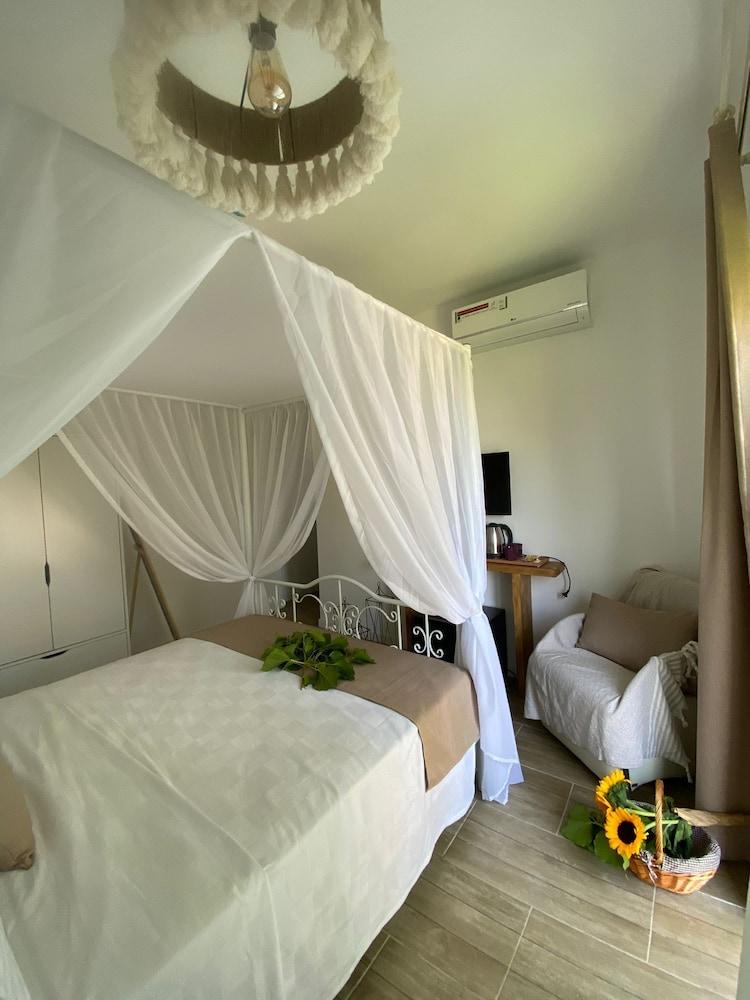 FLORA BOHEME — CESME — фотография отеля №8