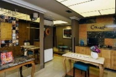 COLLAGE CIHANGIR 33 — ISTANBUL — fotografie hotel nr. 3