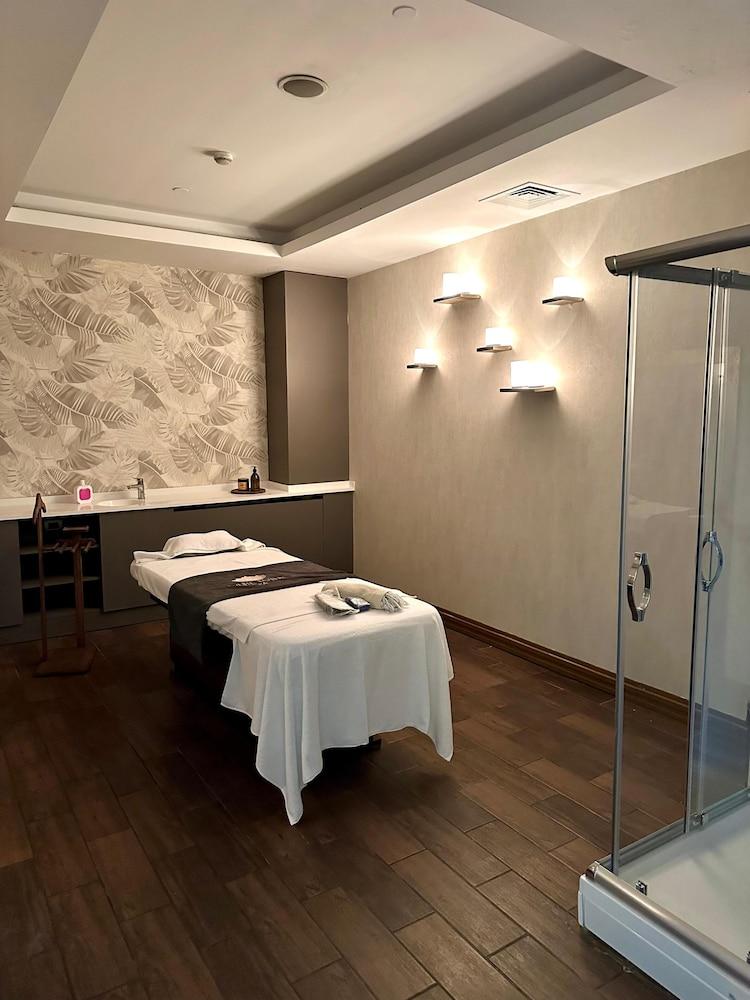 RAMADA HOTEL & SUITES BY WYNDHAM ISTANBUL MERTER — ISTANBUL — фотография отеля №22