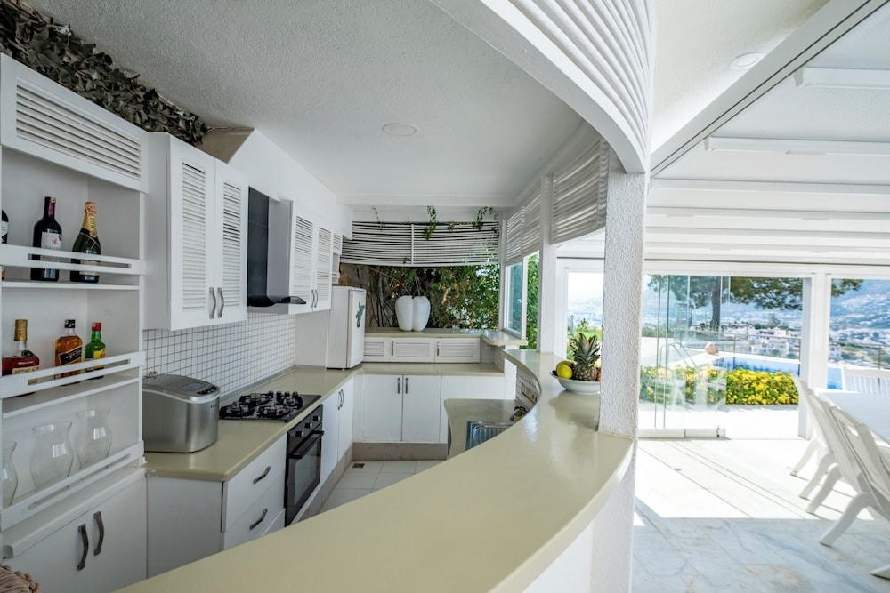 PREMIUM BODRUM PANORAMA MANSION — BODRUM — фотография отеля №27