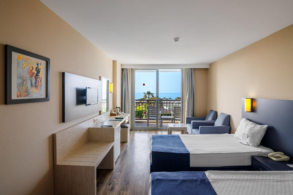 WASHINGTON RESORT HOTEL & SPA — SIDE — fotografie hotel nr. 8