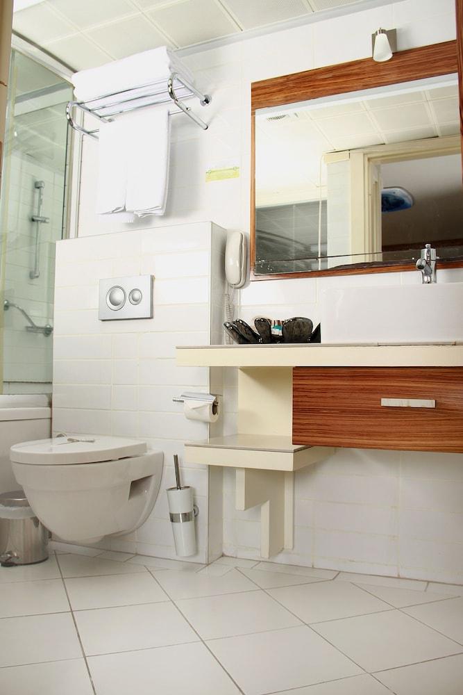 OGLAKCIOGLU PARK BOUTIQUE HOTEL — IZMIR — fotografie hotel nr. 18