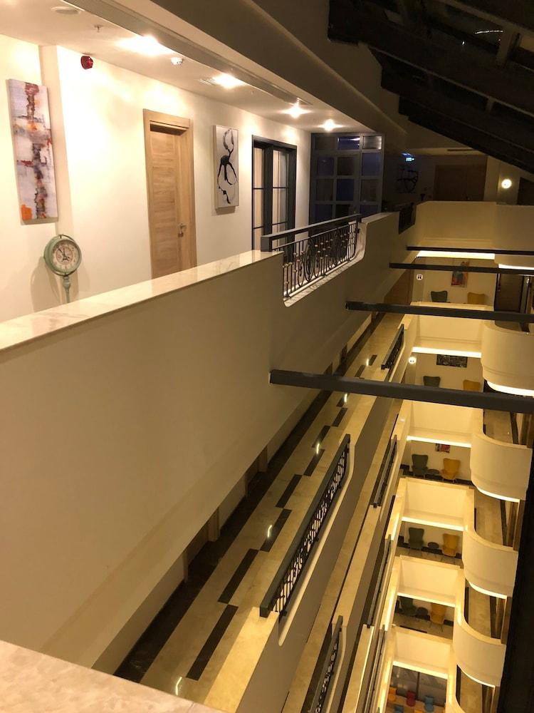 RAMADA ENCORE BY WYNDHAM ISTANBUL BASIN EXPRESS — ISTANBUL — фотография отеля №11