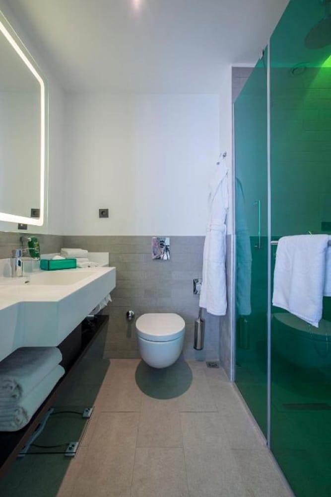 PARK INN BY RADISSON ISTANBUL ATATURK AIRPORT — ISTANBUL — фотография отеля №14