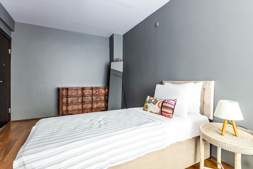 DUPLEX FLAT W PANORAMIC BOSPHORUS VIEW AND TERRACE — ISTANBUL — fotografie hotel nr. 26