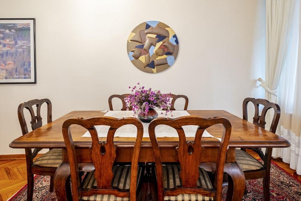 CHIC FLAT WITH BALCONY CLOSE TO CADDEBOSTAN SHORE — ISTANBUL — fotografie hotel nr. 10