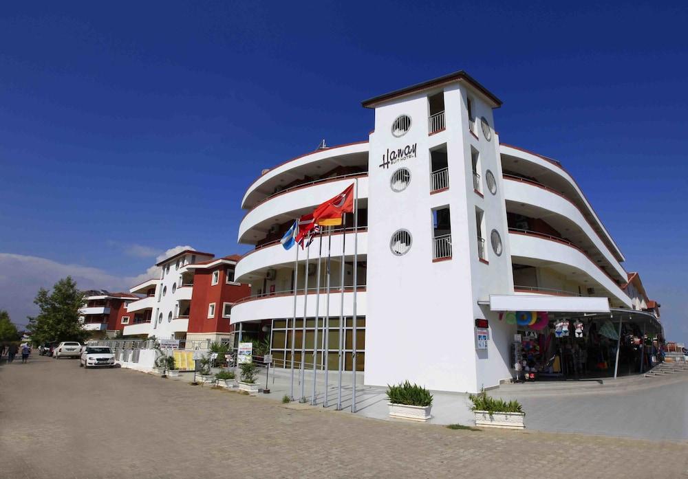 HANAY SUIT HOTEL — SIDE