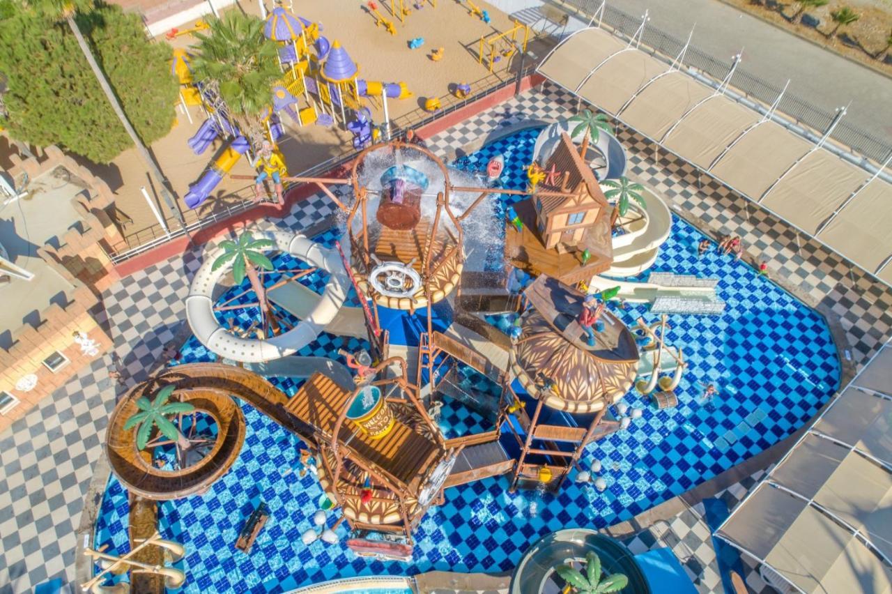 CRYSTAL ADMIRAL RESORT SUITES & SPA — SIDE — фотография отеля №7