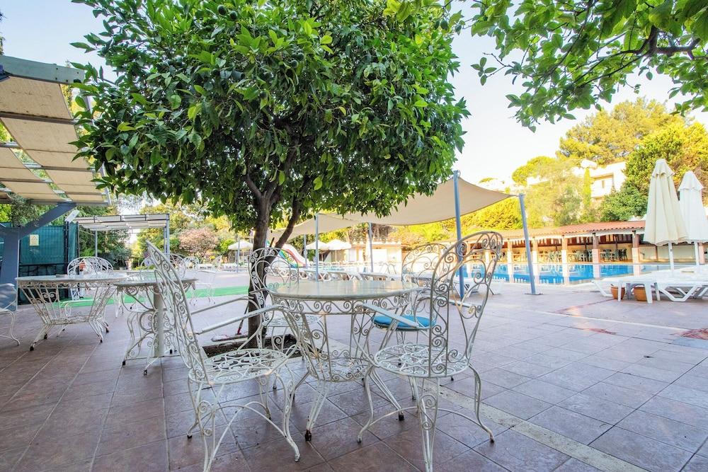 PIGALE BEACH RESORT — KUSADASI — фотография отеля №11
