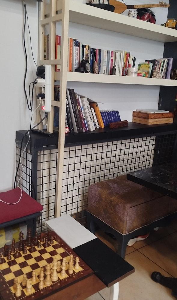 TAKSIM CITY HOSTEL (ADULTS ONLY) — ISTANBUL — фотография отеля №2