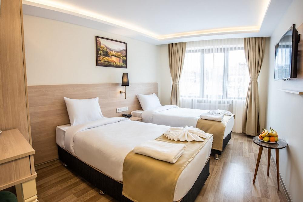 ROYAL BOSPHORUS HOTEL — ISTANBUL — фотография отеля №7
