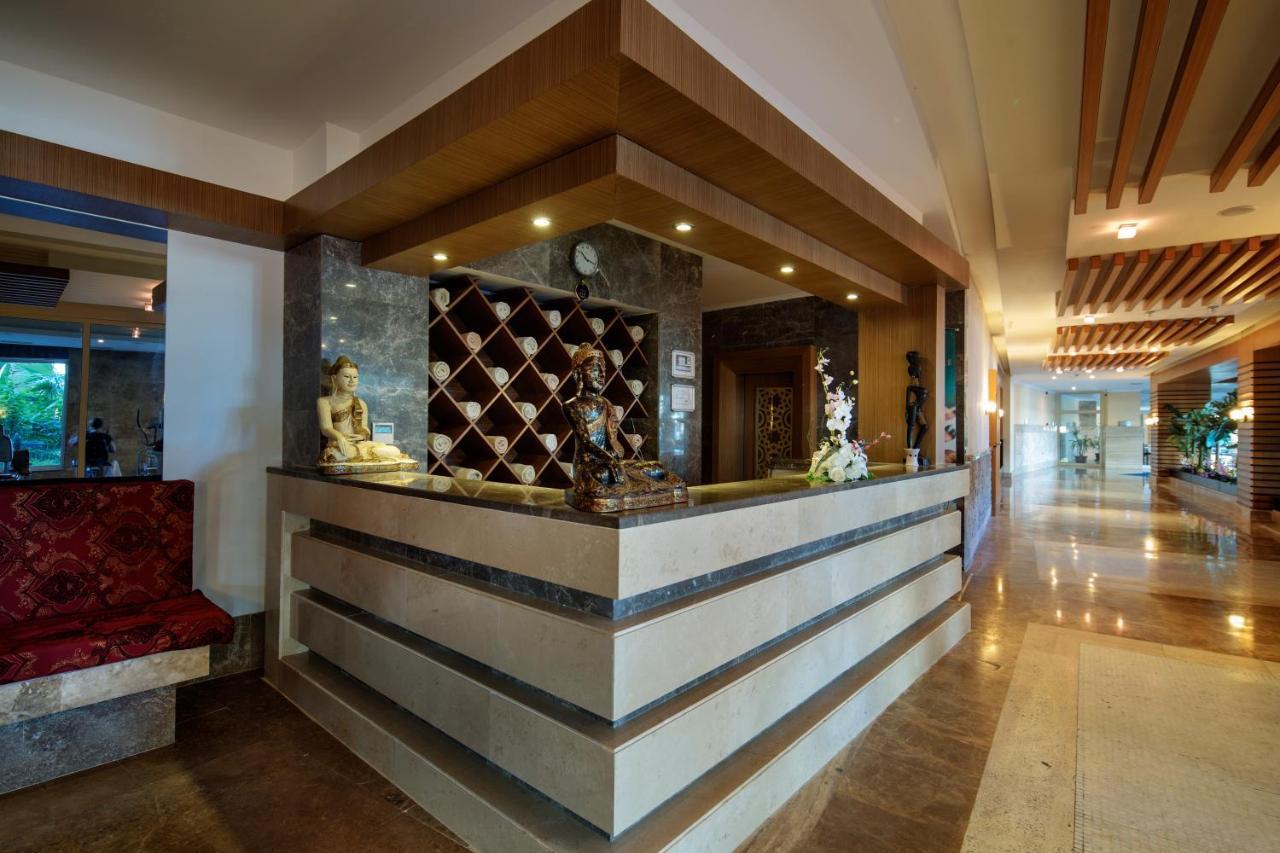 CRYSTAL ADMIRAL RESORT SUITES & SPA — SIDE — фотография отеля №32