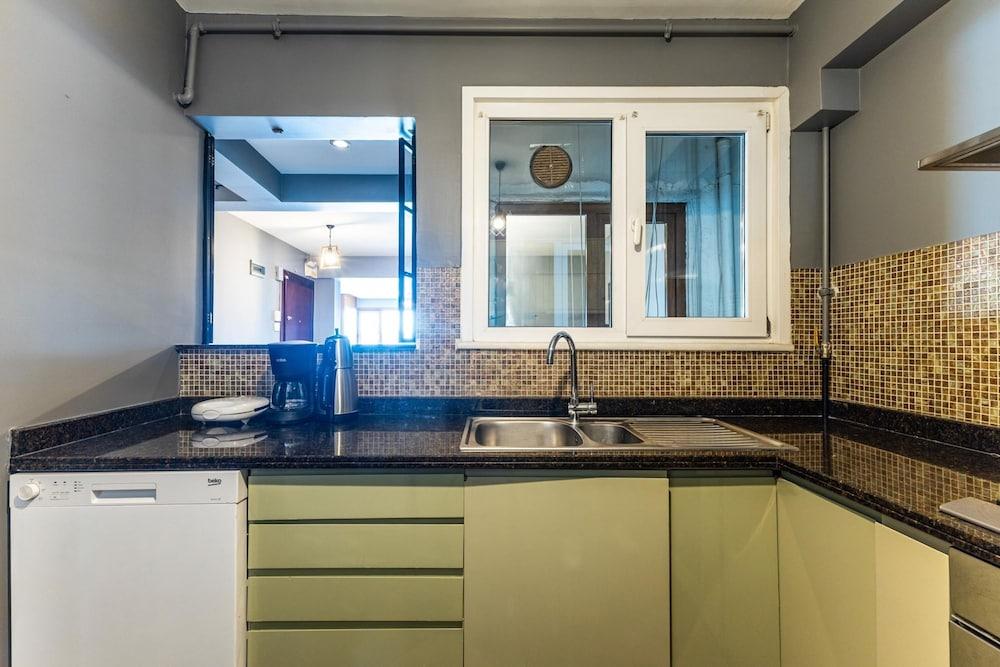 DUPLEX FLAT W PANORAMIC BOSPHORUS VIEW AND TERRACE — ISTANBUL — fotografie hotel nr. 19