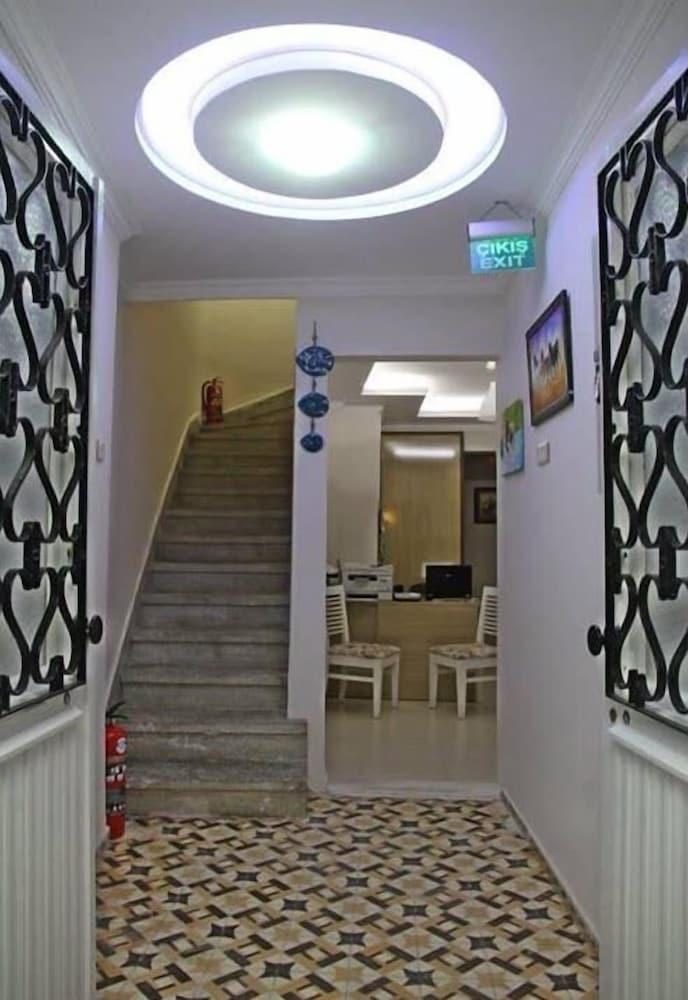 VILLA VONGOLE HOTEL — CESME