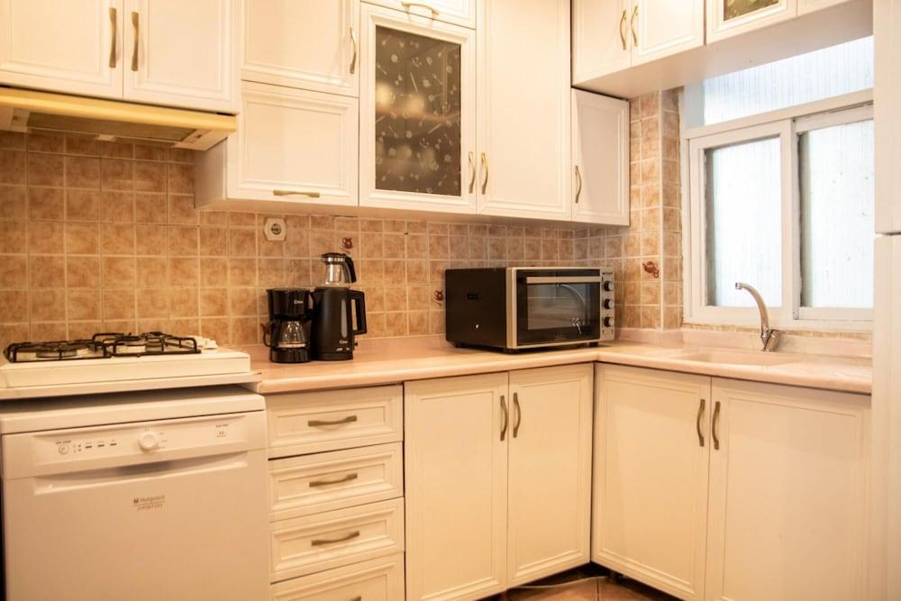 MISSAFIR FLAT WITH SEA VIEW NEAR KARSIYAKA COAST — IZMIR — фотография отеля №16
