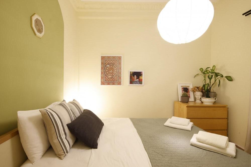 VIBRANT FLAT WITH EXCELLENT LOCATION IN BEYOGLU — ISTANBUL — fotografie hotel nr. 6